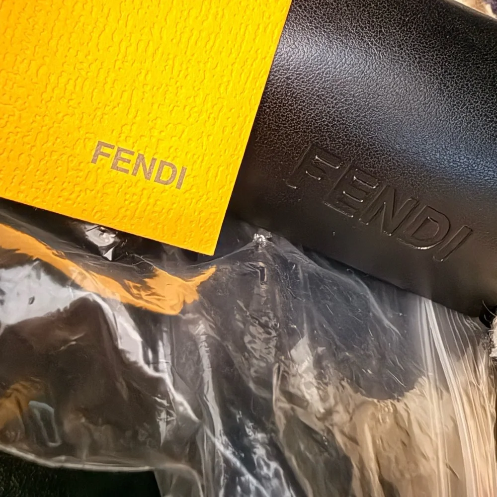 *NEW* Authentic Fendi - Olive Green Eyewear